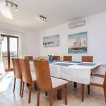 Family Friendly House With A Swimming Pool Sveti Filip I Jakov, Biograd - 15775 Vakantiehuis Sveti Filip i Jakov
