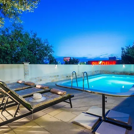 Nyaraló Family Friendly House With A Swimming Pool Sveti Filip I Jakov, Biograd - 15775 Sveti Filip i Jakov