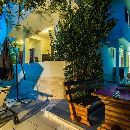 Family Friendly House With A Swimming Pool Sveti Filip I Jakov, Biograd - 15775