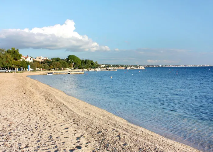 Family Friendly House With A Swimming Pool Sveti Filip I Jakov, Biograd - 15775 Hébergement de vacances